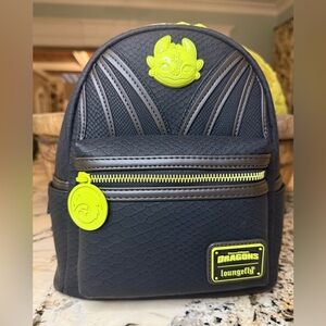 NWT Loungefly How To Train Your Dragon Night Fury Mini Backpack
